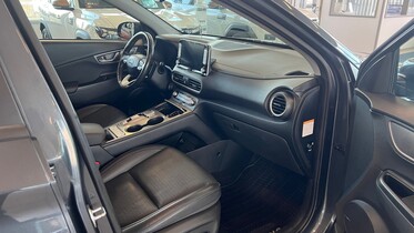 Hyundai Kona vaihtoauto