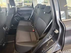 Subaru Forester vaihtoauto