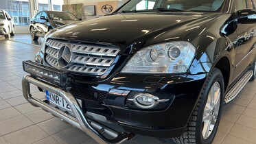 Mercedes-Benz ML vaihtoauto