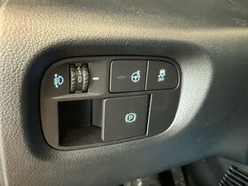 Hyundai INSTER vaihtoauto