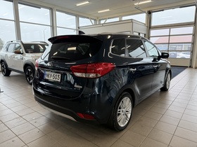 Kia Carens vaihtoauto