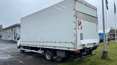 Mitsubishi Fuso Canter vaihtoauto