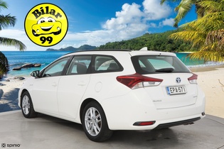 Toyota Auris vaihtoauto