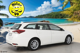 Toyota Auris vaihtoauto