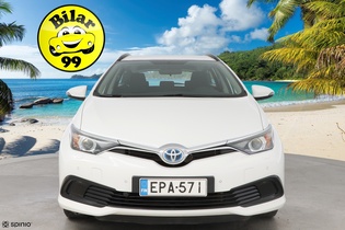 Toyota Auris vaihtoauto