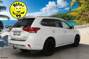 Mitsubishi Outlander PHEV vaihtoauto
