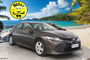 Toyota Camry vaihtoauto