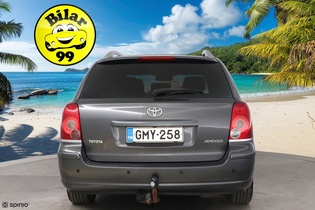 Toyota Avensis vaihtoauto