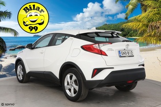 Toyota C-HR vaihtoauto