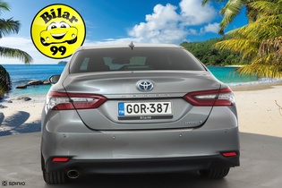 Toyota Camry vaihtoauto