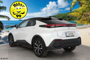 Toyota C-HR vaihtoauto