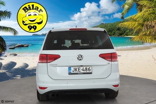 Volkswagen Touran vaihtoauto