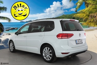 Volkswagen Touran vaihtoauto