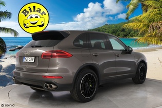 Porsche Cayenne vaihtoauto