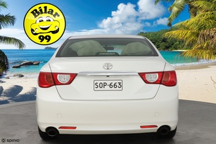 Toyota Mark X vaihtoauto