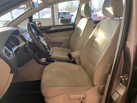 Volkswagen Golf Sportsvan vaihtoauto