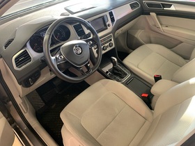 Volkswagen Golf Sportsvan vaihtoauto