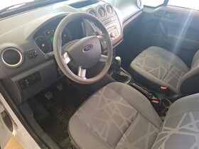 Ford Transit Connect vaihtoauto