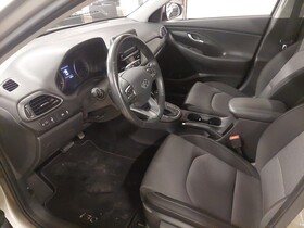 Hyundai i30 5d vaihtoauto