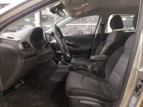 Hyundai i30 5d vaihtoauto