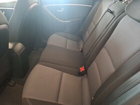 Hyundai i30 5d vaihtoauto