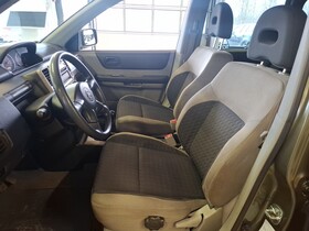 Nissan X-Trail vaihtoauto