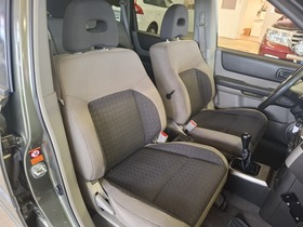 Nissan X-Trail vaihtoauto