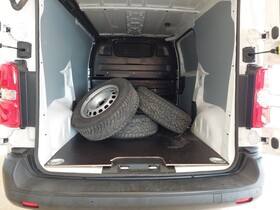 Opel Vivaro vaihtoauto