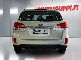 Subaru Outback vaihtoauto