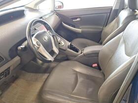 Toyota Prius vaihtoauto