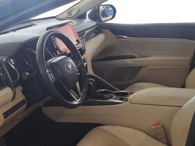 Toyota Camry vaihtoauto
