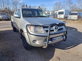 Toyota Hilux vaihtoauto