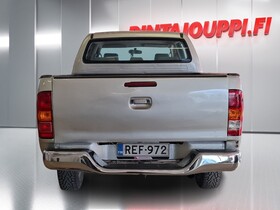 Toyota Hilux vaihtoauto