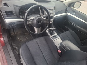 Subaru Legacy vaihtoauto