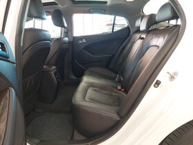 Kia Optima vaihtoauto