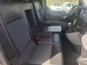 Opel Vivaro vaihtoauto