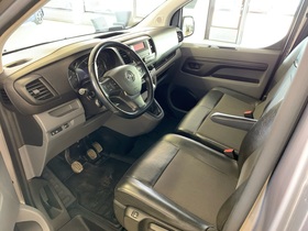 Opel Vivaro vaihtoauto