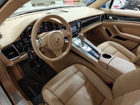 Porsche Panamera vaihtoauto