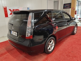 Mitsubishi Grandis vaihtoauto