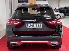 Mercedes-Benz GLA vaihtoauto