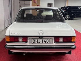 Mercedes-Benz 230 vaihtoauto