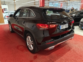 Mercedes-Benz GLA vaihtoauto