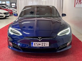 Tesla Model S vaihtoauto