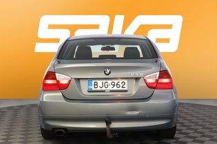 BMW 320 vaihtoauto