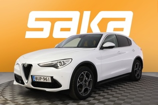 Alfa Romeo Stelvio vaihtoauto
