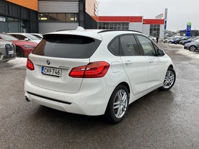BMW 225 vaihtoauto