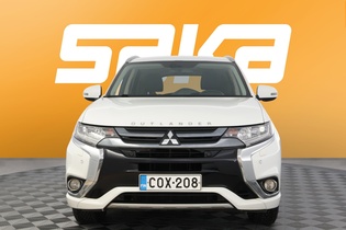 Mitsubishi Outlander PHEV vaihtoauto
