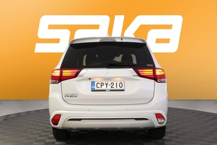 Mitsubishi Outlander PHEV vaihtoauto