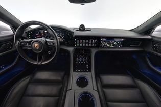 Porsche Taycan vaihtoauto