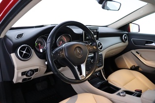 Mercedes-Benz GLA vaihtoauto